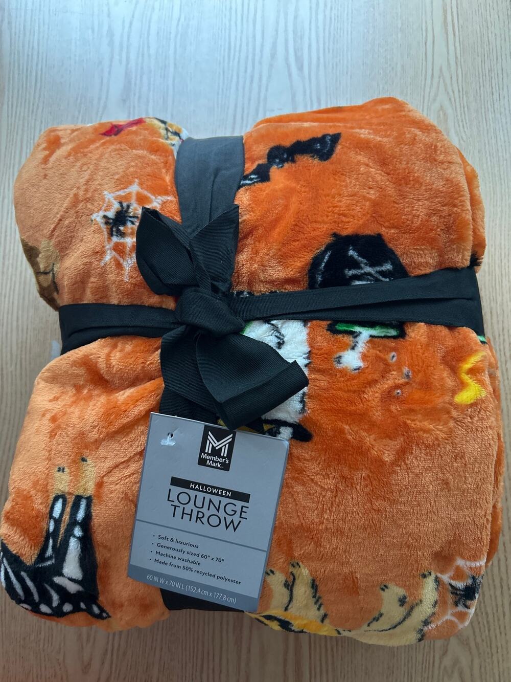 New Cats 🐈⬛ in Pumpkins 🎃 Print Halloween Fleece Lounge Throw Blanket 60”x70”
